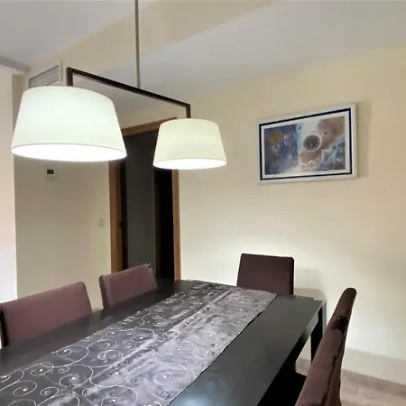 Puerto Vybdenia Апартаменты *